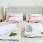 Hotel apartamentowy Flora House Corfu Agios Georgios Pagon