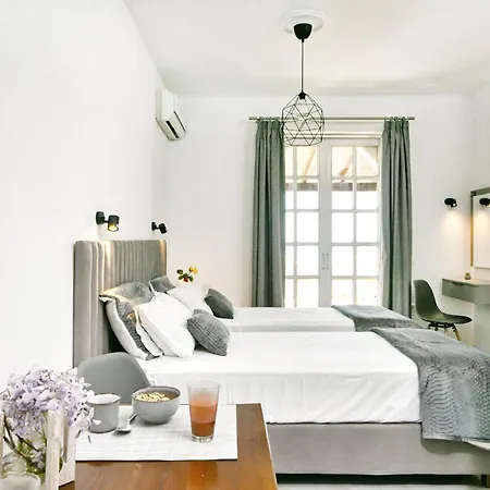 アパートホテル Flora House Corfu 3*