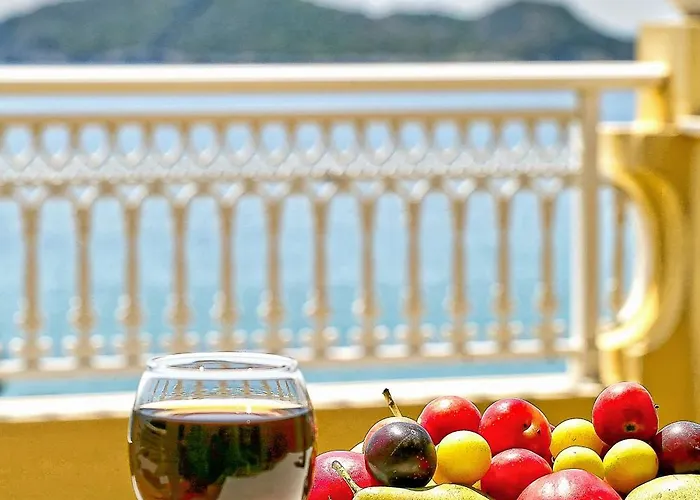 Aparthotel Flora House Corfu