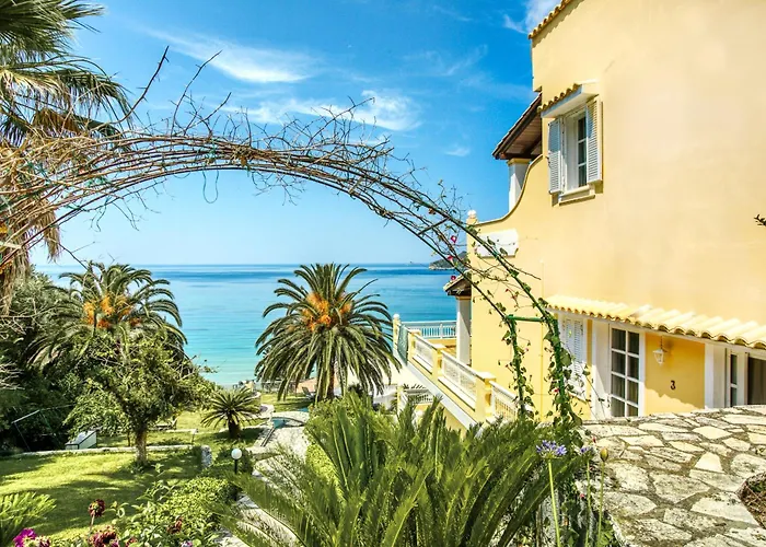 Flora House Corfu 3* Agios Georgios Pagon