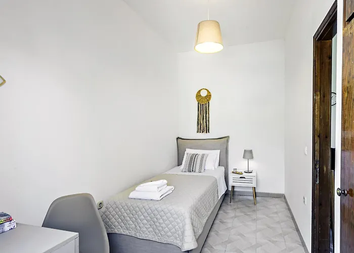 Aparthotel Flora House Corfu